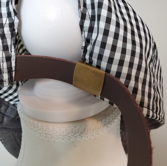 Hat - Picture 5 of 8